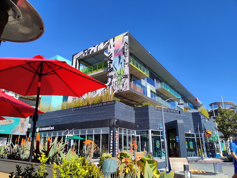 Hopdoddy Burger Bar
